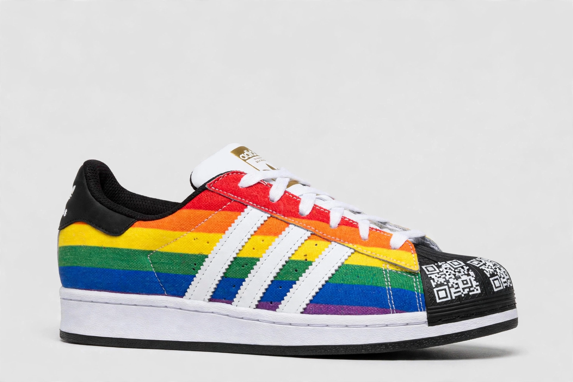 MAGA trainer concept — horizontal rainbow alternate